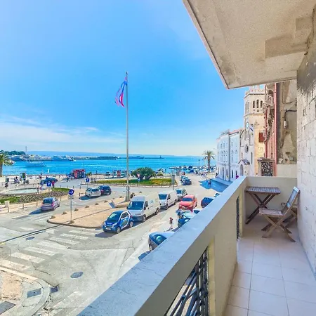 Guest house Urban I**** 4*