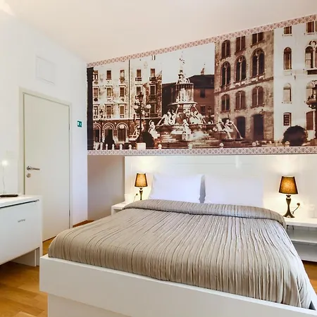 Guest house Urban I****